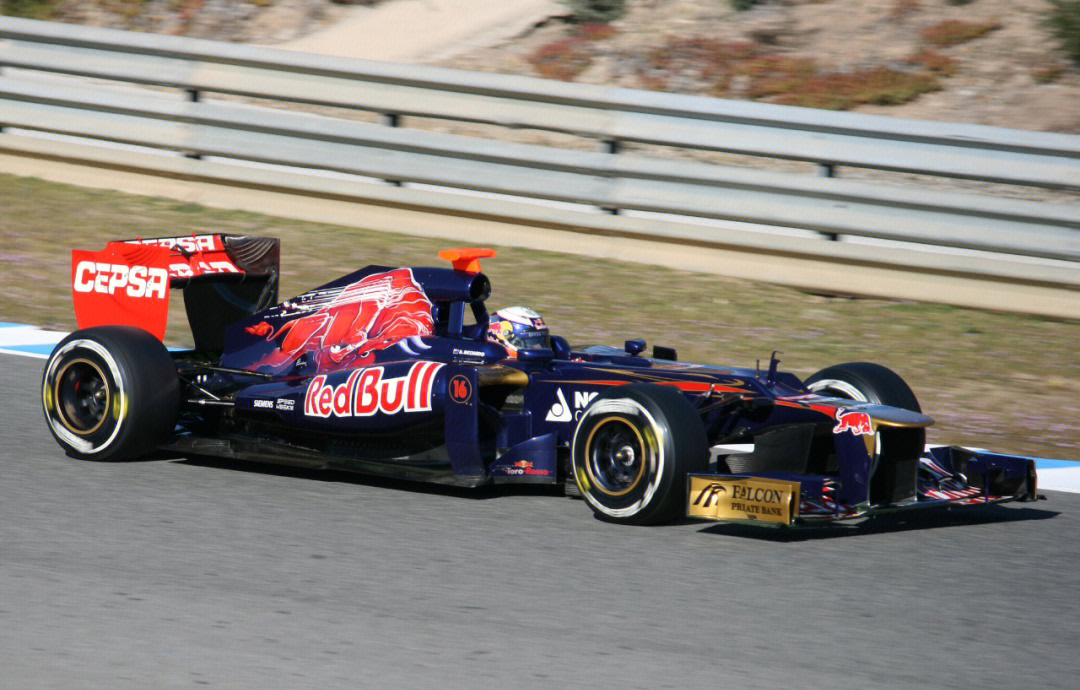 哈斯车队绝杀红牛车队,诺里斯高光表现 哈斯车队绝杀红牛车队,诺里斯高光表现