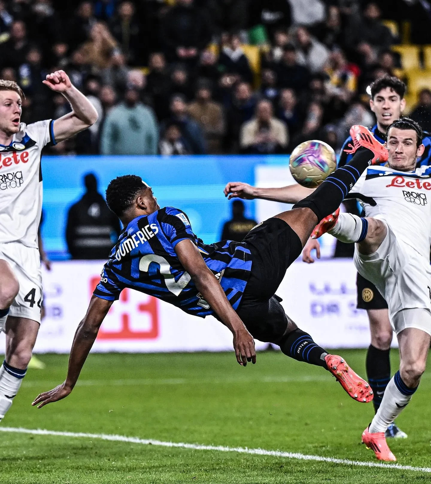 克罗地亚险胜AC米兰,奥利维耶点燃赛场 克罗地亚险胜AC米兰,奥利维耶点燃赛场