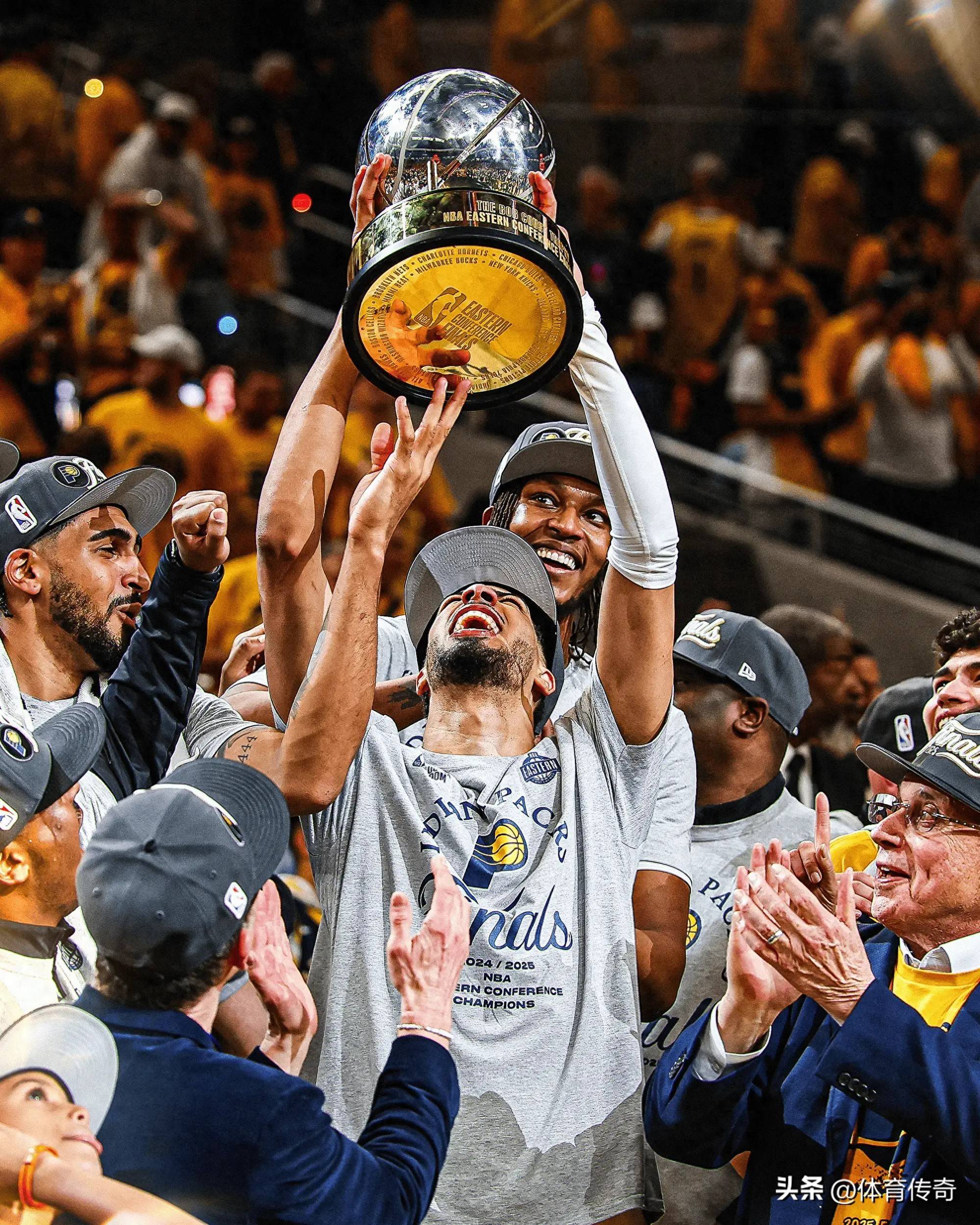 步行者碾压魔术，库里统治全场