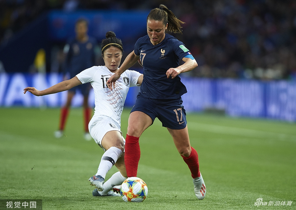 法国队完胜中国队,波尔带队取胜 法国队完胜中国队,波尔带队取胜