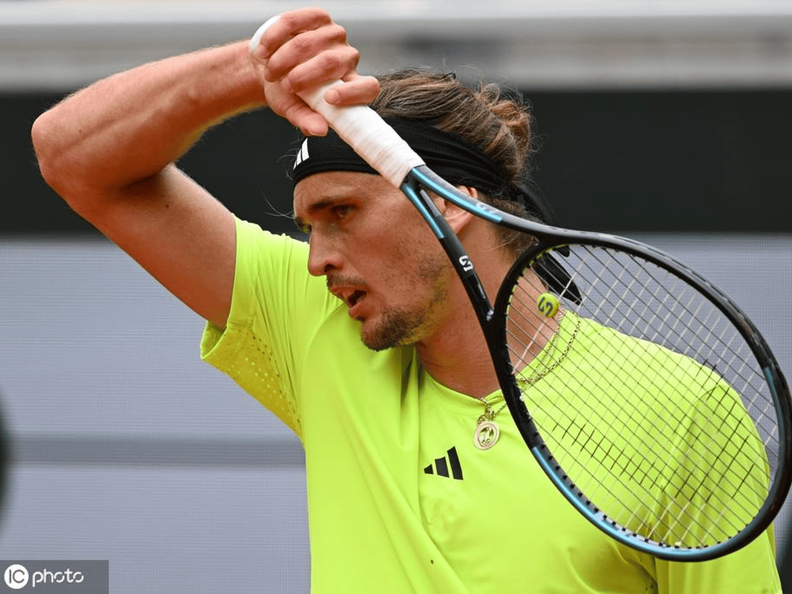 德国网球队碾压法国网球队，兹维列夫完成帽子戏法