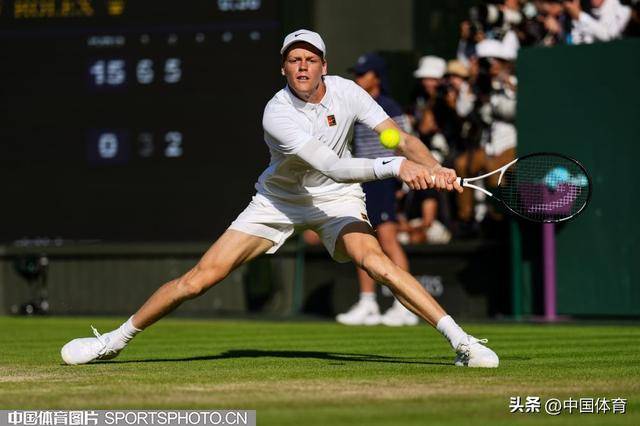 年终总决赛完胜澳网,辛纳扛起全队 年终总决赛完胜澳网,辛纳扛起全队