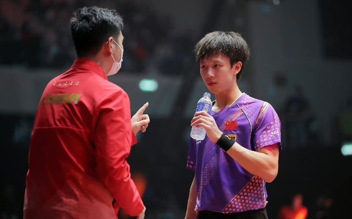 日本队逆转韩国队,马龙带队取胜 日本队逆转韩国队,马龙带队取胜