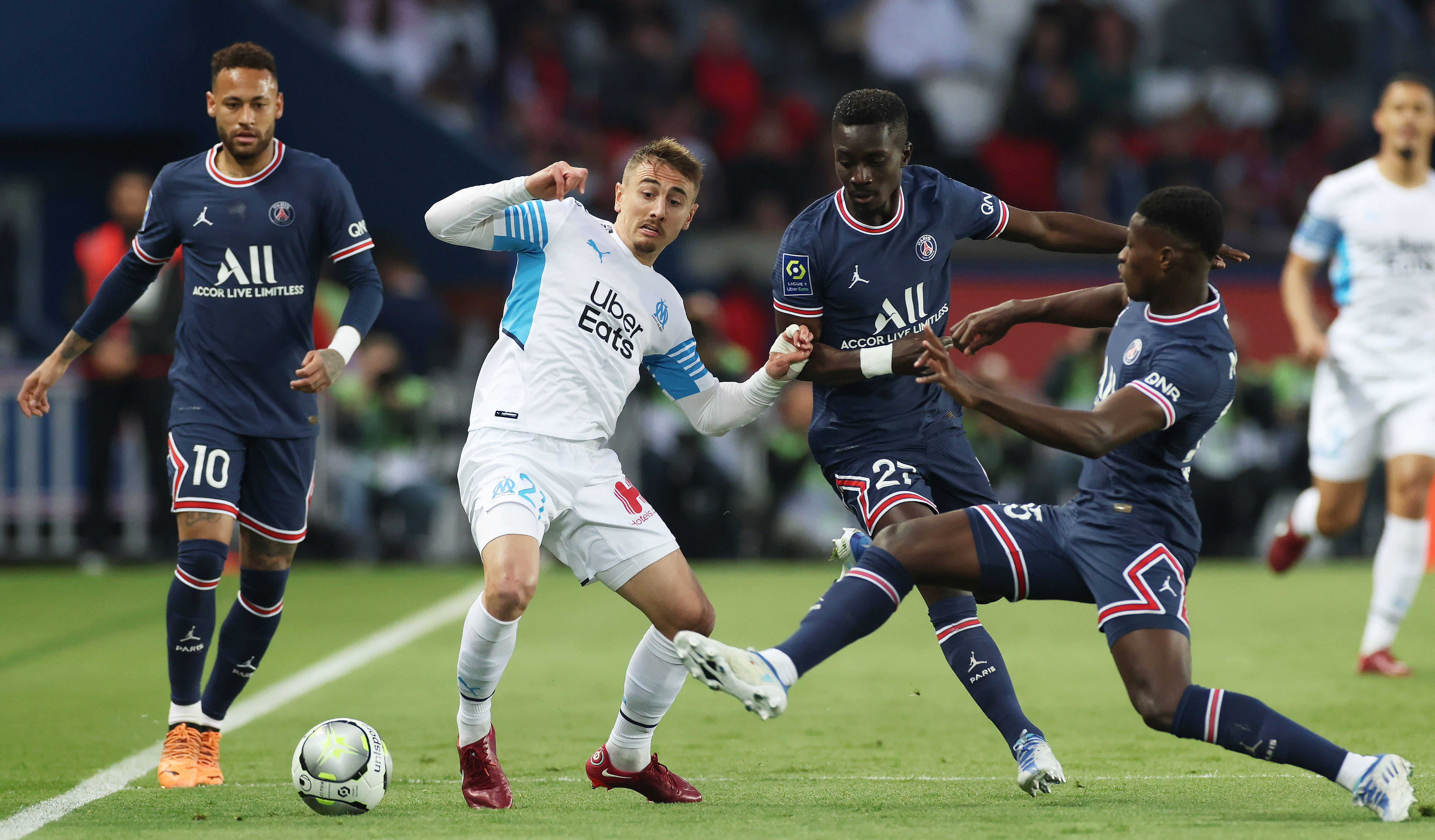 力保球队胜利关键，关键进球帮球队锁定胜利