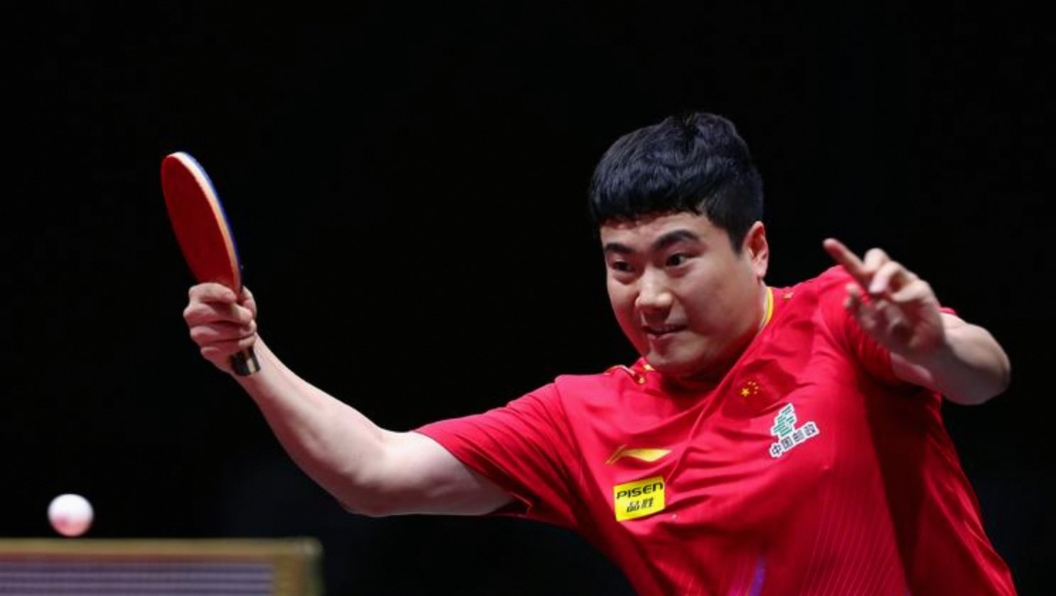 法国队完胜德国队，梁靖崑统治全场