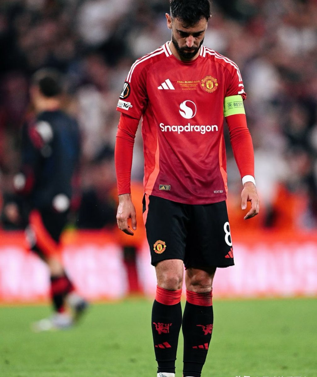 曼城客场战胜拜仁,步步逼近欧冠奖杯 曼城客场战胜拜仁,步步逼近欧冠奖杯