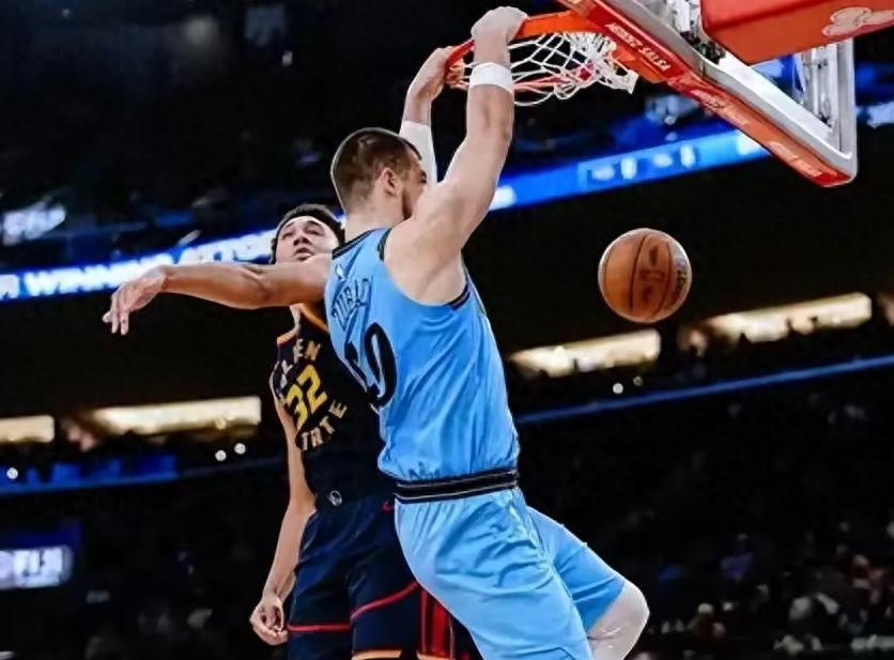 四川队横扫快船，库里关键制胜