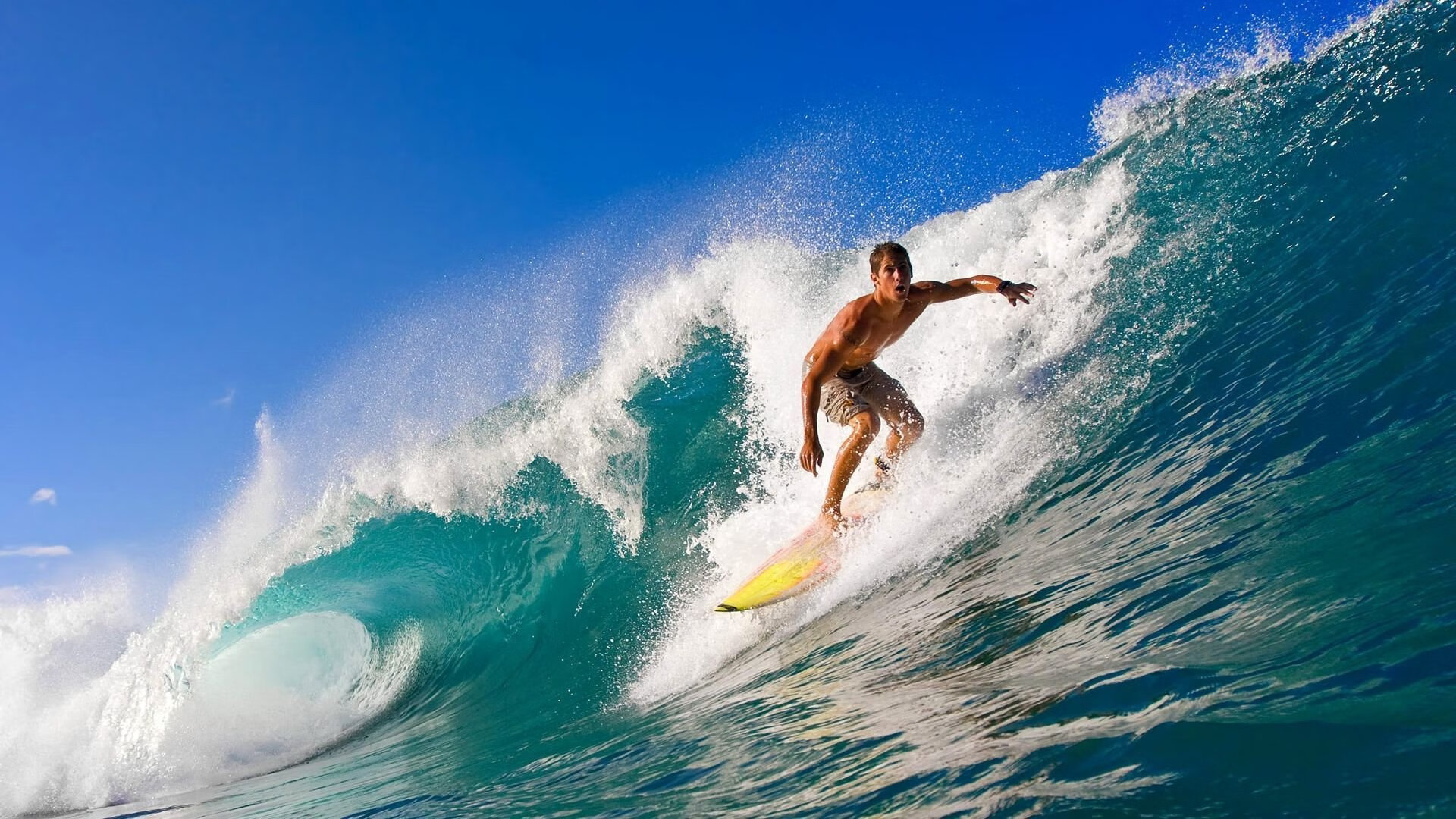 活塞碾压湖人，库里彻底打爆防线，当传统铁血遇上现代火力