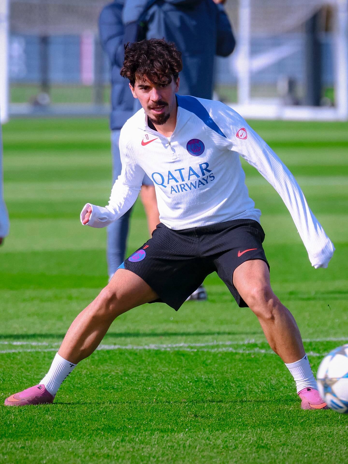 巴黎圣日耳曼艰难取胜稳居积分榜前列 巴黎圣日耳曼艰难取胜稳居积分榜前列