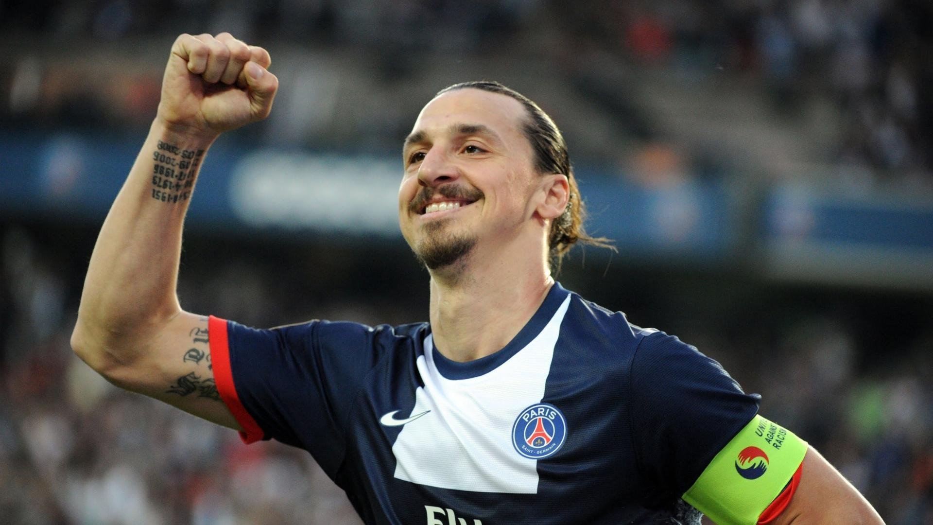 欧冠烽火中的意外英雄,奥斯梅恩穿越巴萨关键战,伊拉克元素暗藏突围玄机