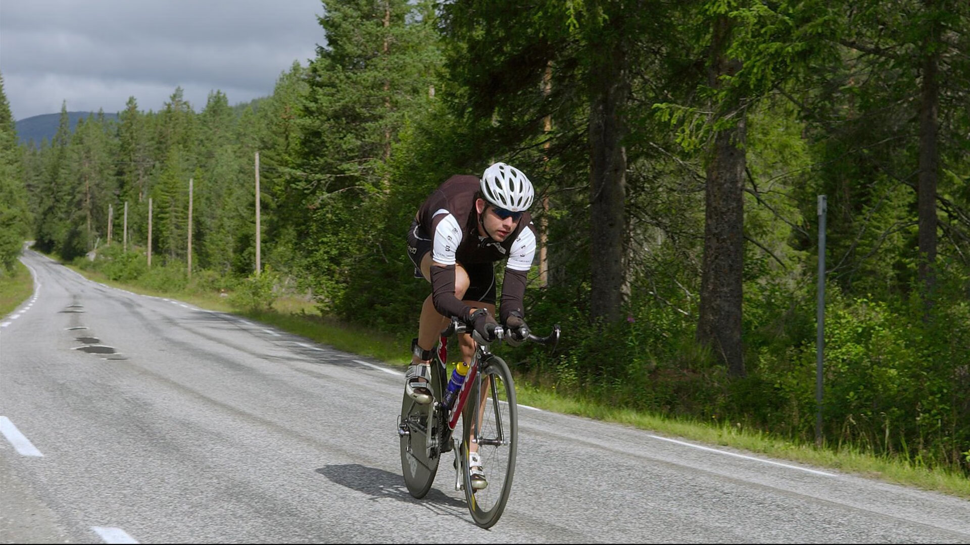 北欧风暴席卷都灵,基耶萨一锤定音,挪威新星终结尤文时代